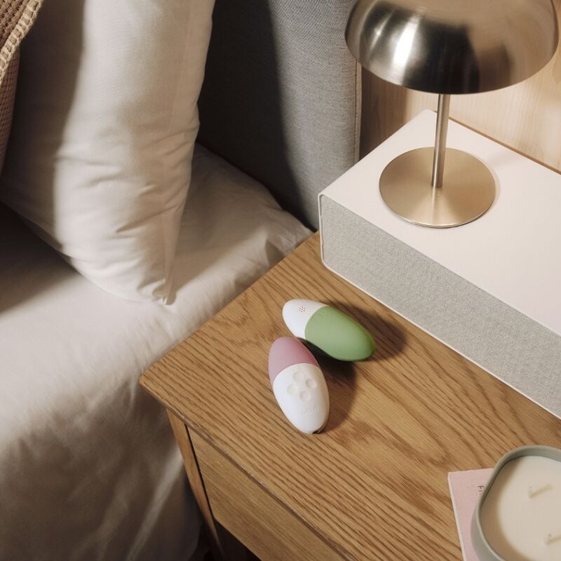 LELO - SIRI 3 CLITORIS MASSAGER PISTACHIO CREME-3